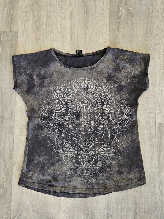 Plazma Lab Tops - Plazma Lab Women’s Medium Tee